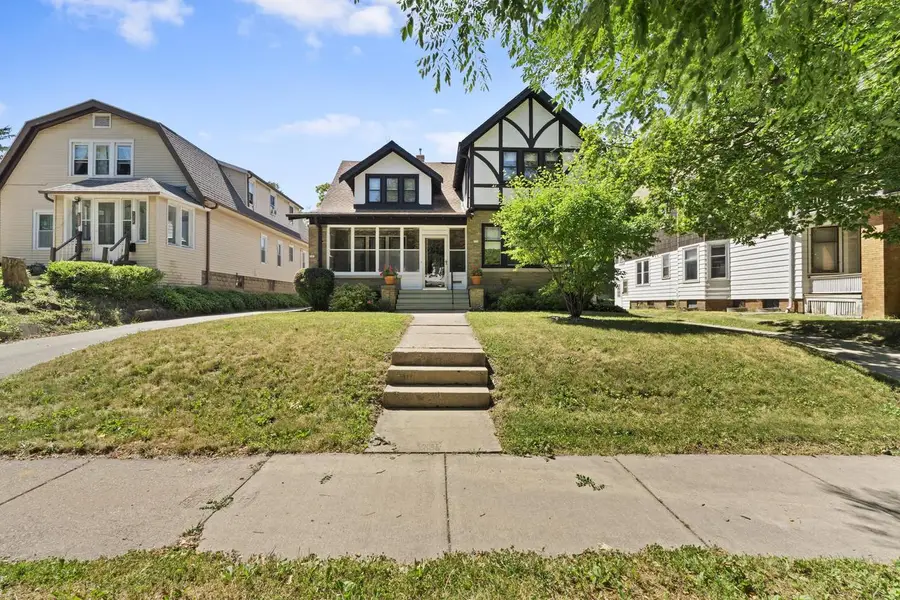 539 N 64th STREET #541, Wauwatosa, WI 53213 - #3