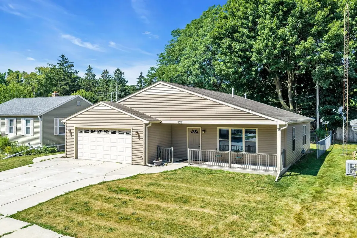 302 Graham STREET, Racine, WI 53405 - #1