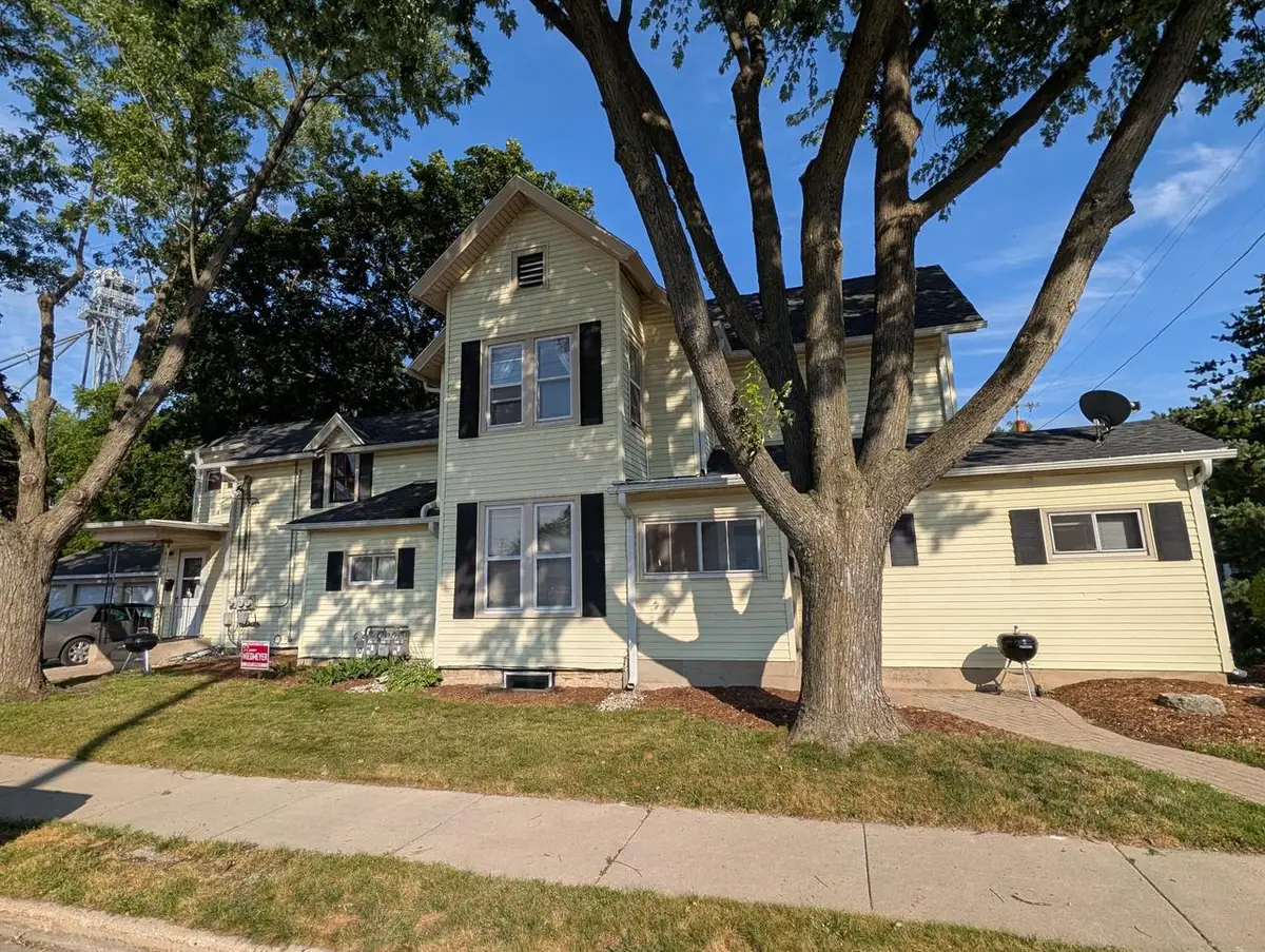 248 W Chestnut STREET #516 Kendall St, Burlington, WI 53105 - #1