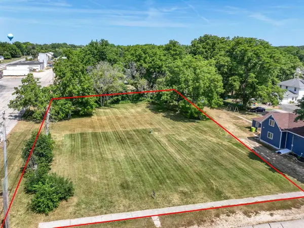 37 1ST STREET, Darien, WI 53114