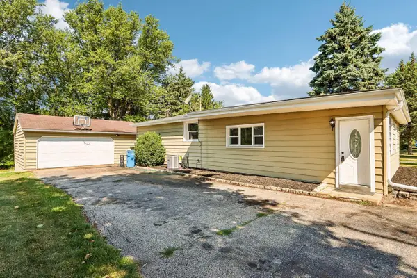 1422 N 2nd STREET, Watertown, WI 53098