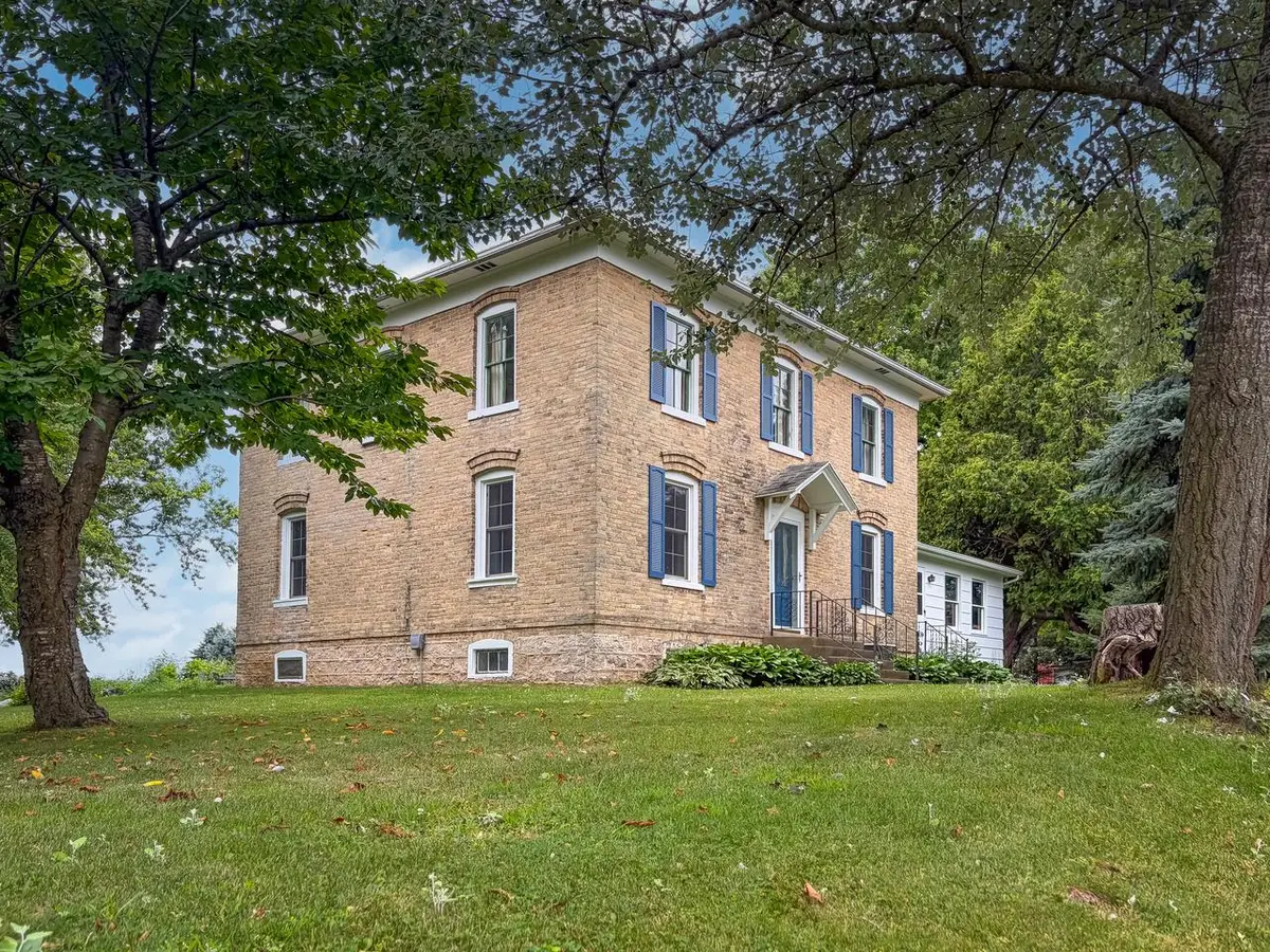 W2457 Lomira DRIVE, Brownsville, WI 53006 - #1