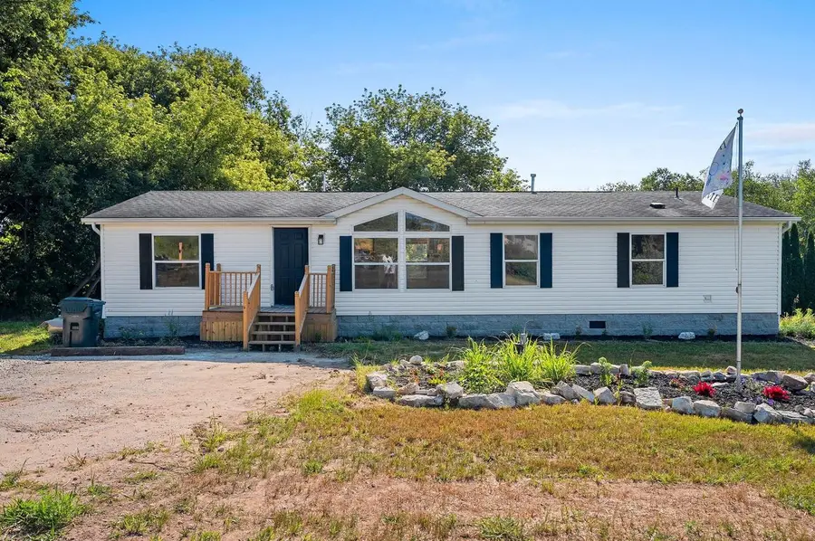 6923 County HWY Q, Manitowoc, WI 54220 - #2
