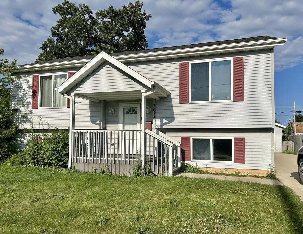 7615 40th AVENUE, Kenosha, WI 53142 - #1