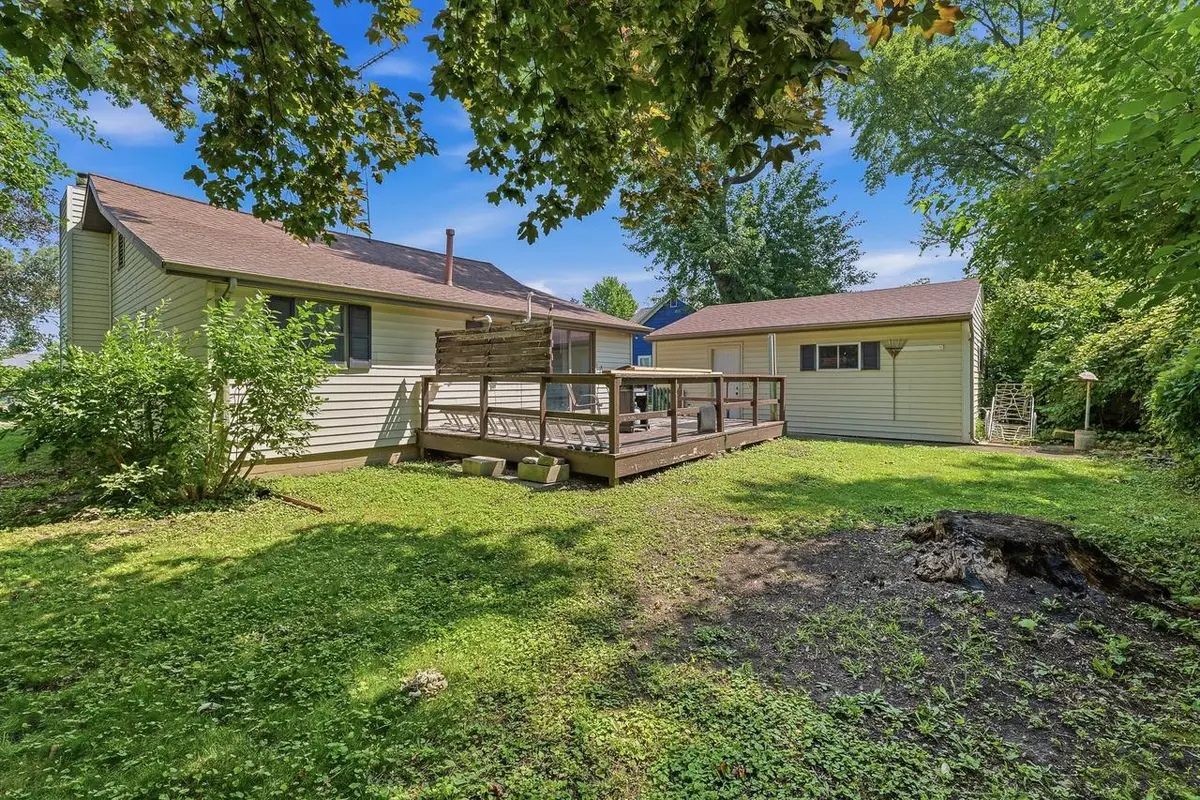 W5250 Bechaud Beach DRIVE, Fond Du Lac, WI 54935 - #1