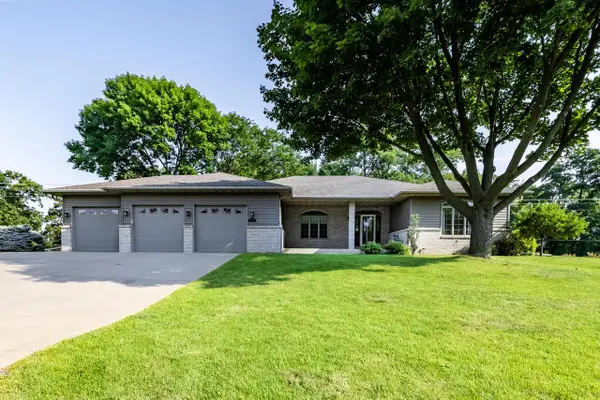 1025 Canary LANE, Onalaska, WI 54650