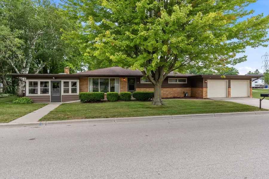 107 Edmaro STREET, Fredonia, WI 53021 - #2