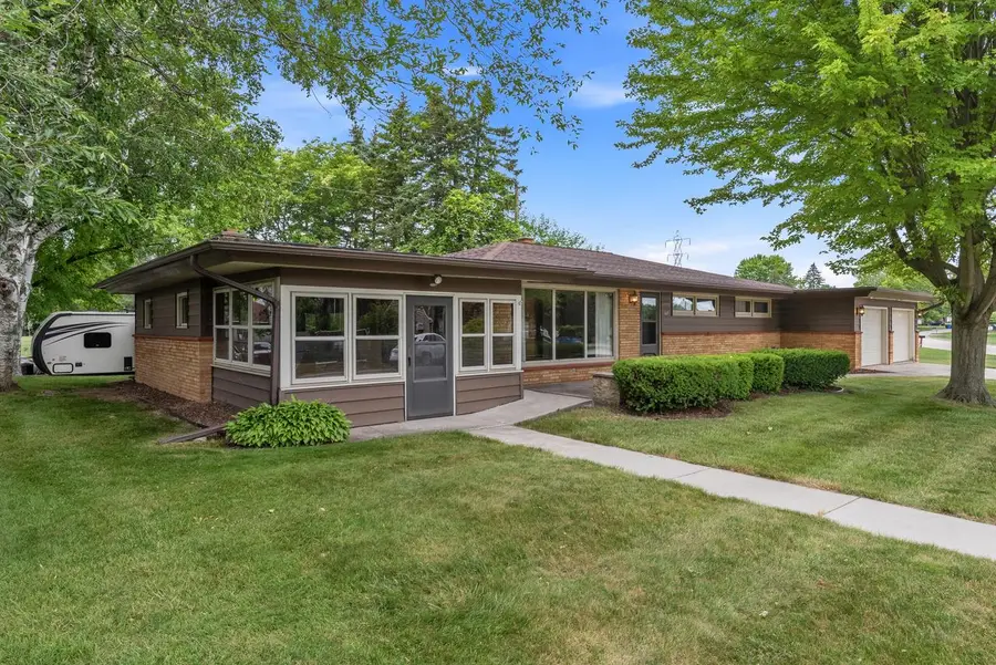 107 Edmaro STREET, Fredonia, WI 53021 - #3