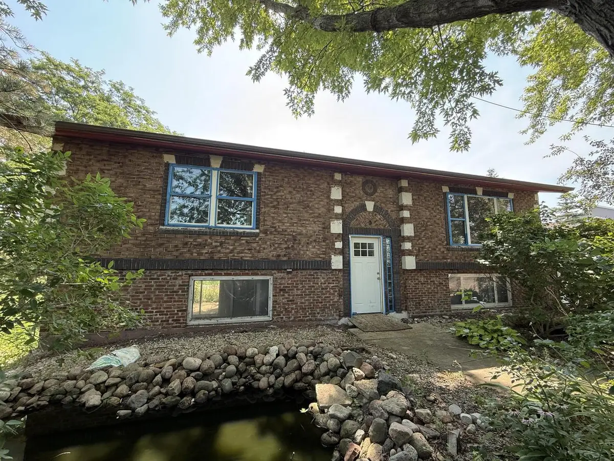 2018 Port Washington ROAD, Grafton, WI 53024 - #1