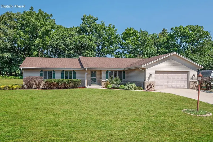 8319 S Woodridge DRIVE, Oak Creek, WI 53154 - #2