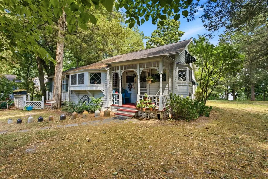 2564 N Huebner ROAD, Summit, WI 53066 - #3
