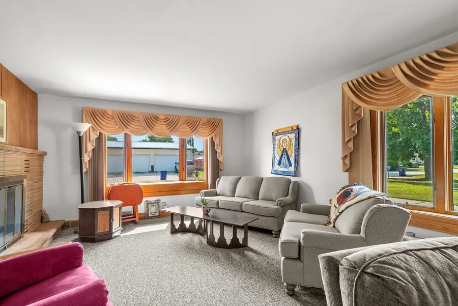 1452 N 43rd STREET, Sheboygan, WI 53081 - #3