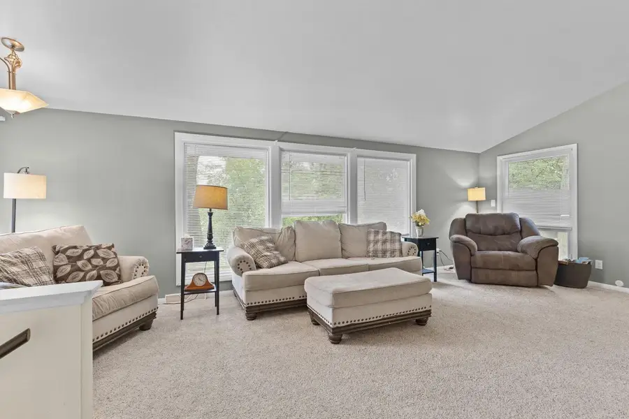 609 Downing DRIVE, Waukesha, WI 53186 - #3