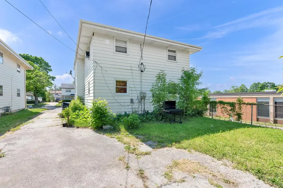 6914 N 42nd STREET #6916, Milwaukee, WI 53209 - #3