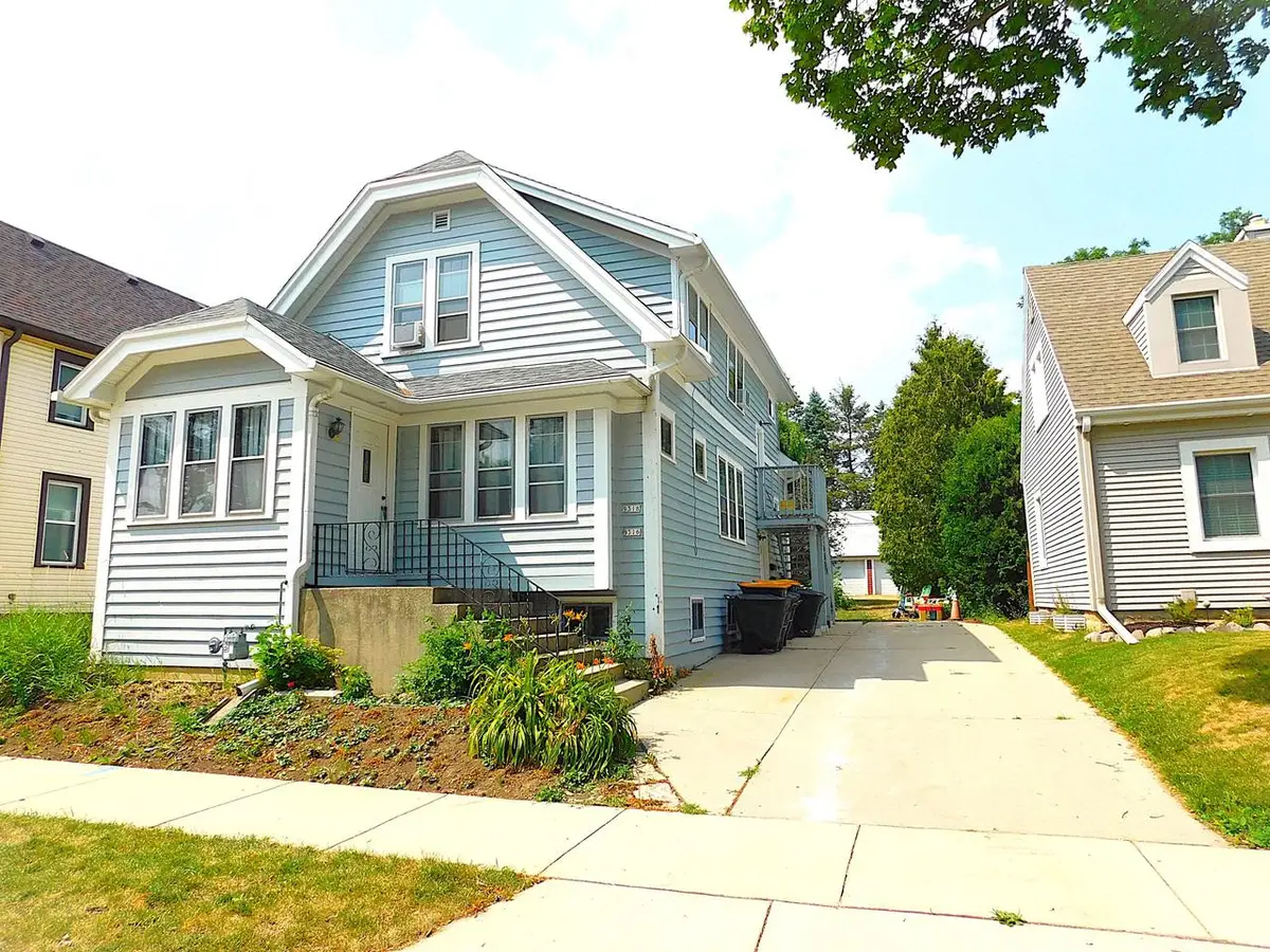 9316 W Mitchell STREET, West Allis, WI 53214 - #1