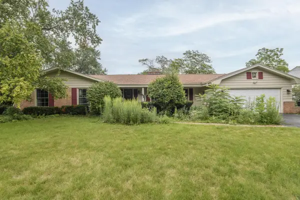 8934 N Lake DRIVE, Bayside, WI 53217