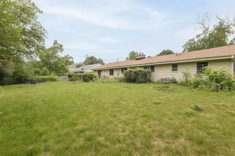 8934 N Lake DRIVE, Bayside, WI 53217 - #3