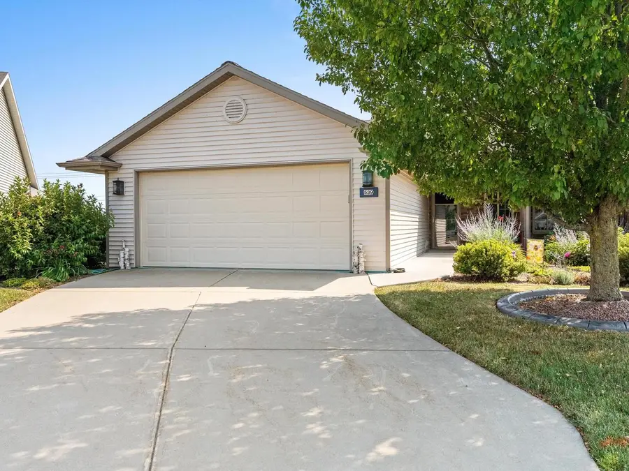 539 Mapleleaf COURT, Manitowoc, WI 54220 - #3
