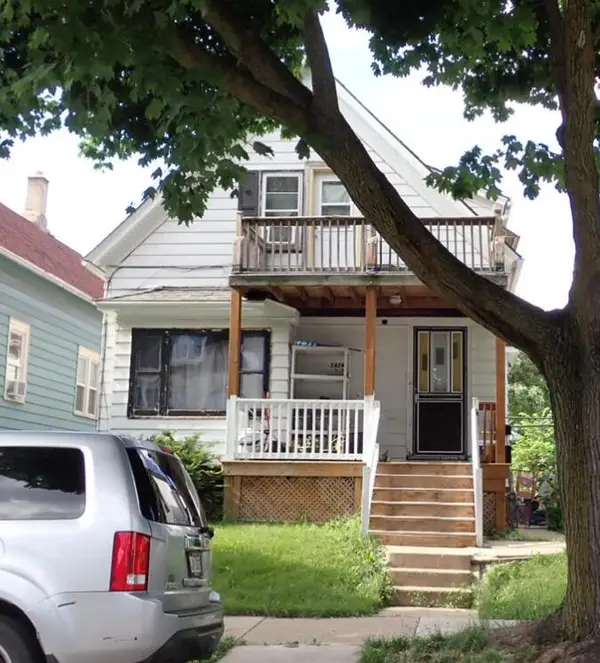 2424 W Maple STREET #2426, Milwaukee, WI 53204