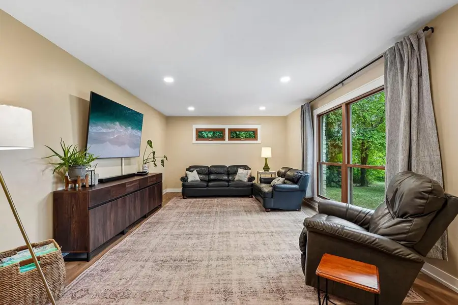 1389 Glenbrook DRIVE, Cedarburg, WI 53012 - #3