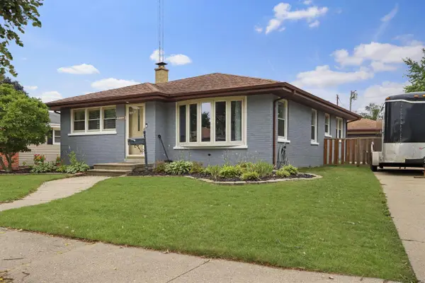 2110 16th AVENUE, Kenosha, WI 53140