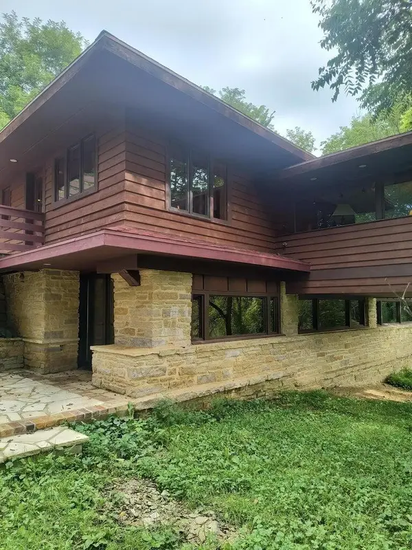 111 Old Darlington ROAD, Mineral Point, WI 53565