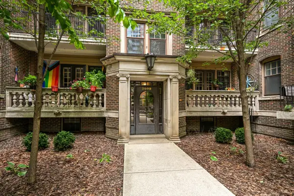 2009 N Prospect AVENUE #20, Milwaukee, WI 53202