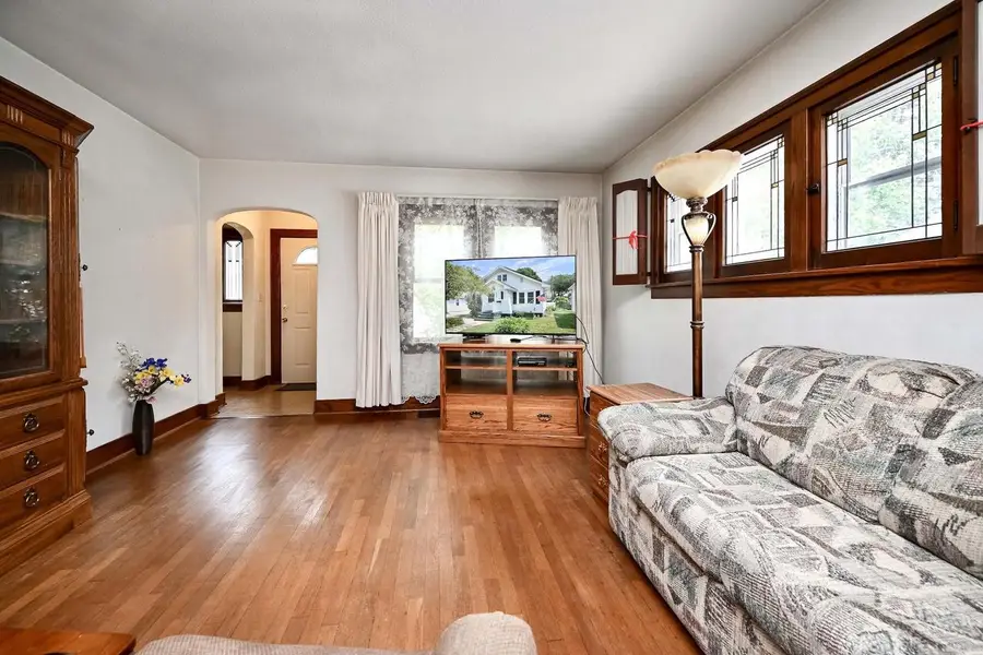 1217 East AVENUE S, La Crosse, WI 54601 - #2