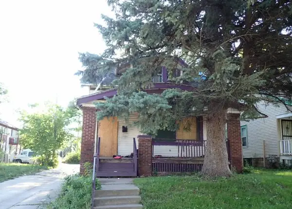 3706 N 13th STREET, Milwaukee, WI 53206