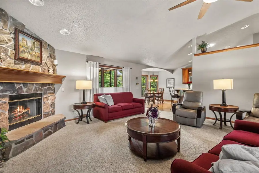 11221 W Drake LANE, Franklin, WI 53132 - #3