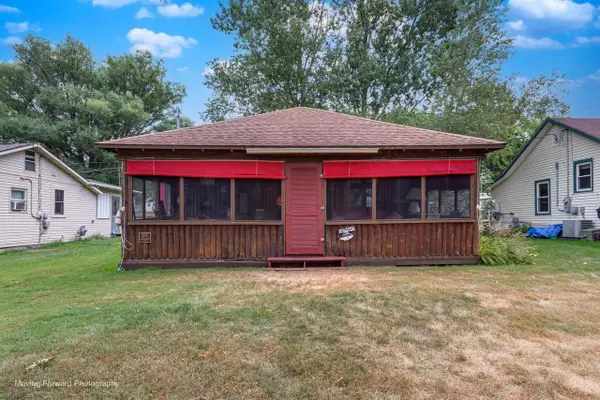 N4532 E Shore Place ROAD, Cambridge, WI 53523