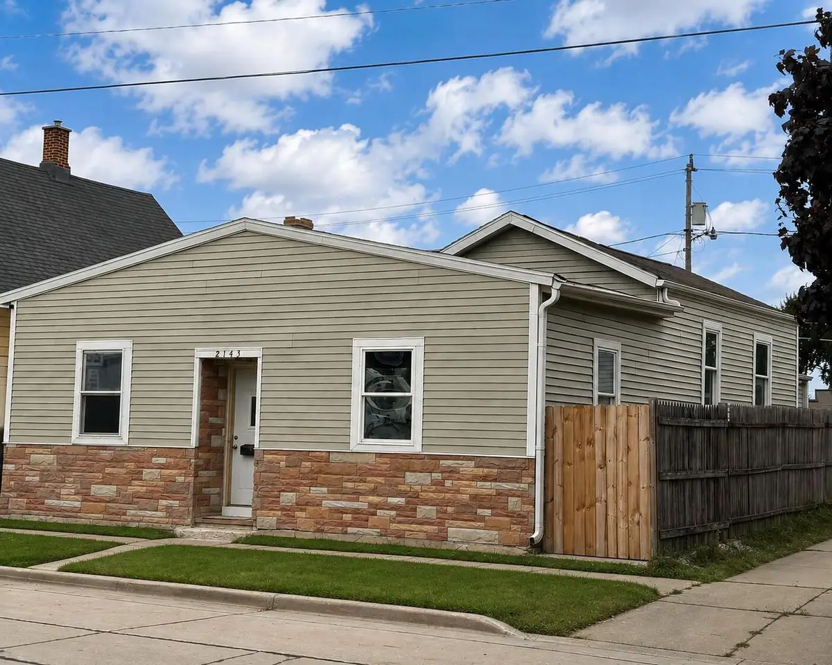 2143 Clark STREET, Mount Pleasant, WI 53403 - #1