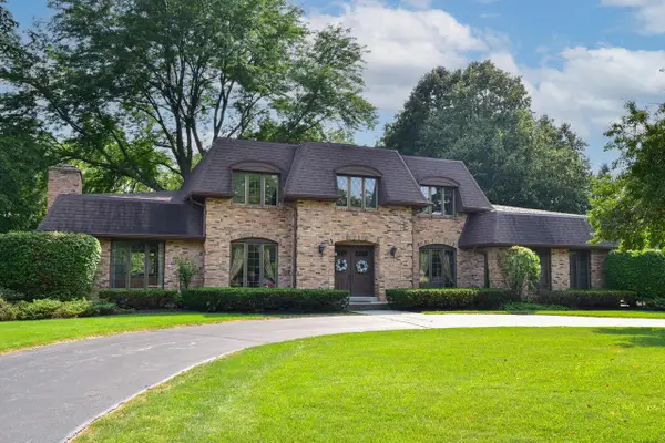 16015 Mark DRIVE, Brookfield, WI 53005
