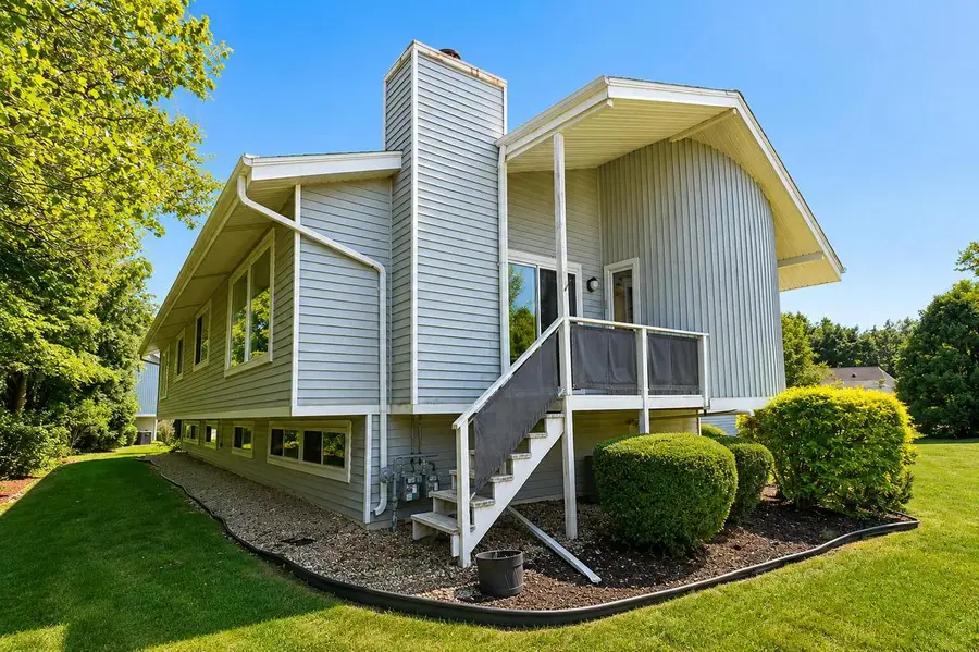 5915 Taylor AVENUE #1, Mount Pleasant, WI 53403 - #3