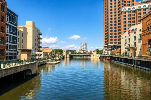 108 W Wells STREET #4A, Milwaukee, WI 53203