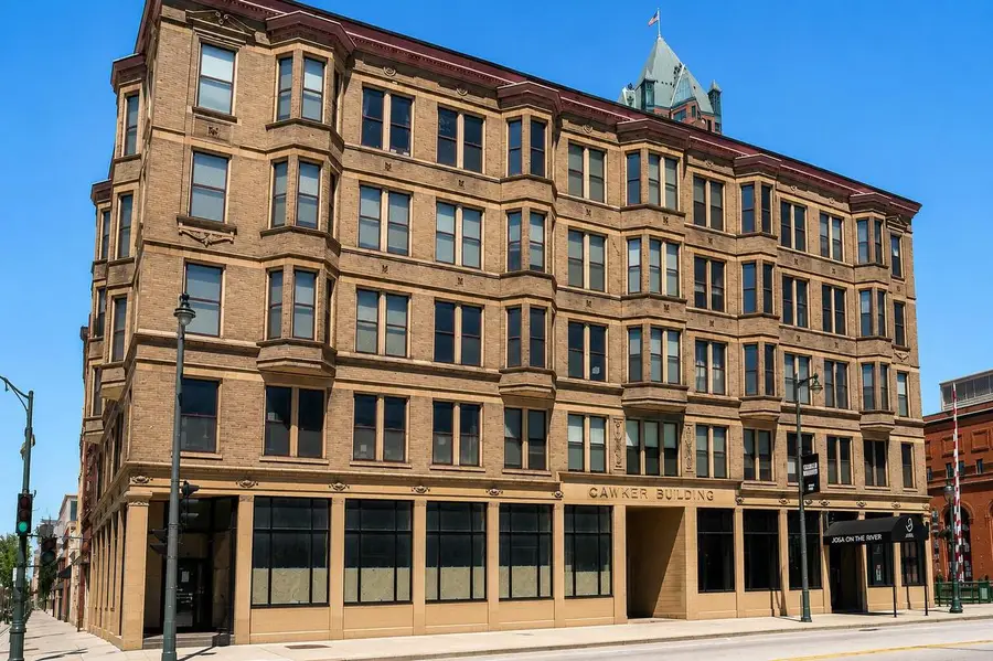 108 W Wells STREET #4A, Milwaukee, WI 53203 - #2