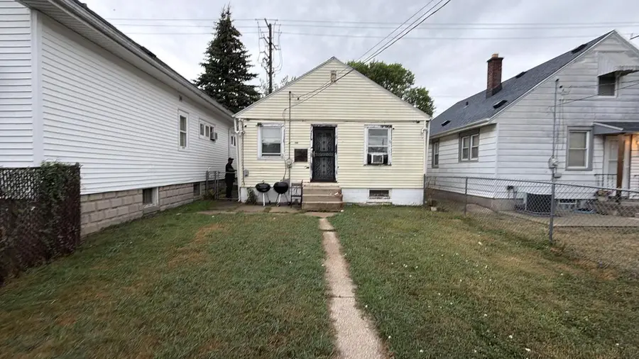 4572 N 37 STREET, Milwaukee, WI 53209 - #2