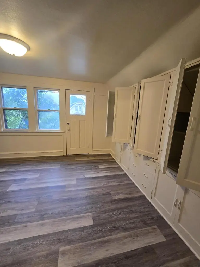 4136 N 21 STREET, Milwaukee, WI 53209 - #3