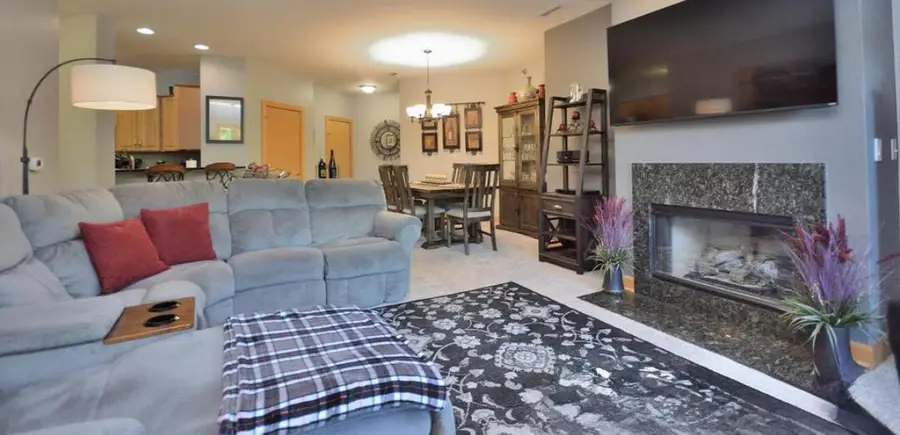 N74W13737 Appleton AVENUE #116, Menomonee Falls, WI 53051 - #3