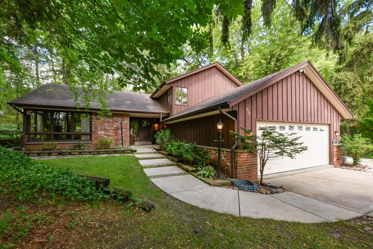 2367 S 118th STREET, West Allis, WI 53227 - #1