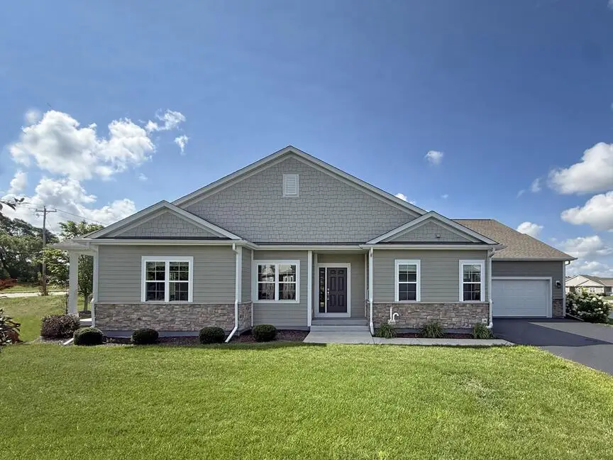 N113W14056 Wrenwood PASS #15, Germantown, WI 53022 - #1