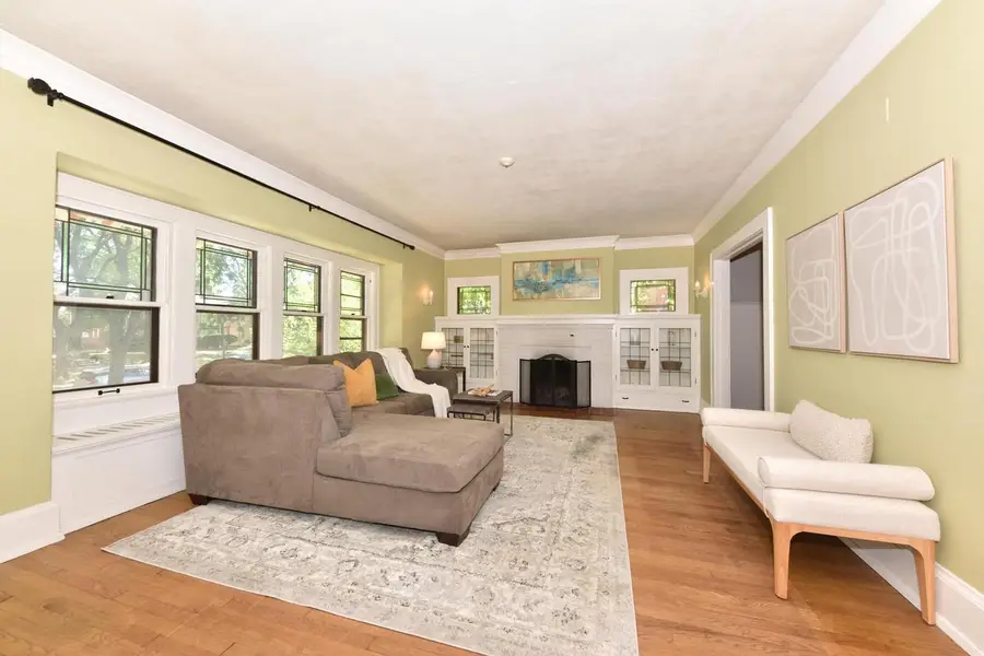2565 N Grant BOULEVARD, Milwaukee, WI 53210 - #3