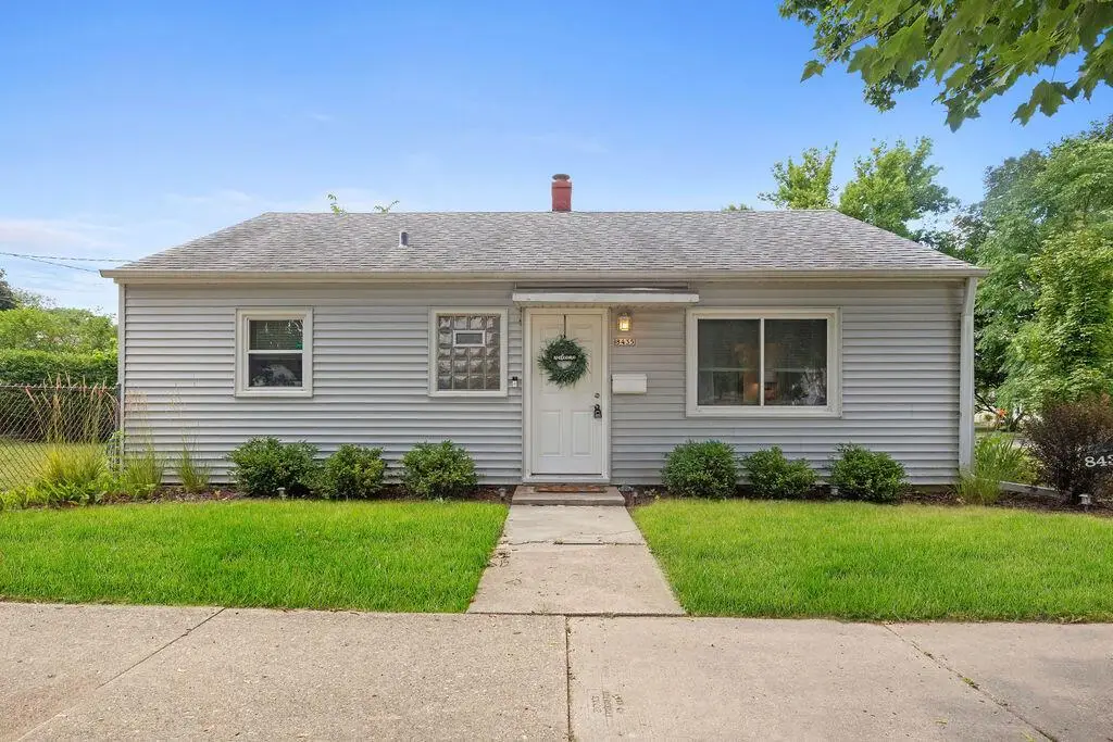 8435 W Concordia AVENUE, Milwaukee, WI 53222 - #1