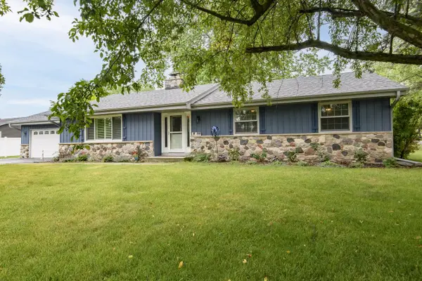 N110W15845 Catskill LANE, Germantown, WI 53022