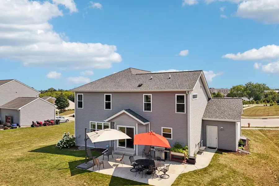 74 Weston Ridge ROAD, Oconomowoc, WI 53066 - #2