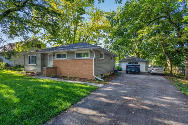 5222 W Hemlock ROAD, Milwaukee, WI 53223