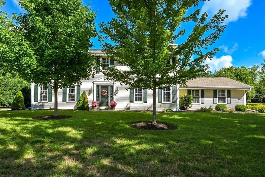 21330 Cambridge CIRCLE #Lower, Brookfield, WI 53045 - #2