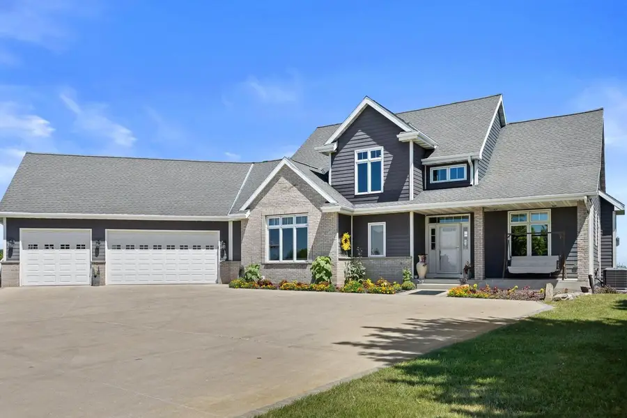 5102 Six Mile ROAD, Belgium, WI 53004 - #2