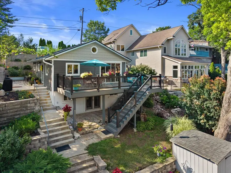 W352N5282 Lake DRIVE, Oconomowoc, WI 53066 - #2
