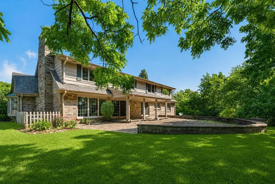 W215N5354 Ada COURT, Menomonee Falls, WI 53051 - #3